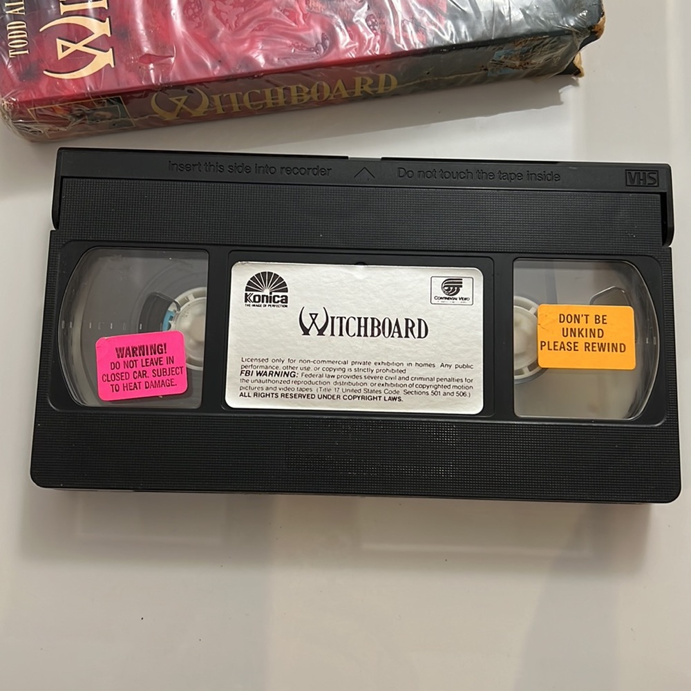 1986 Republic Pictures vintage move called Witchboard - Picture 6 of 7
